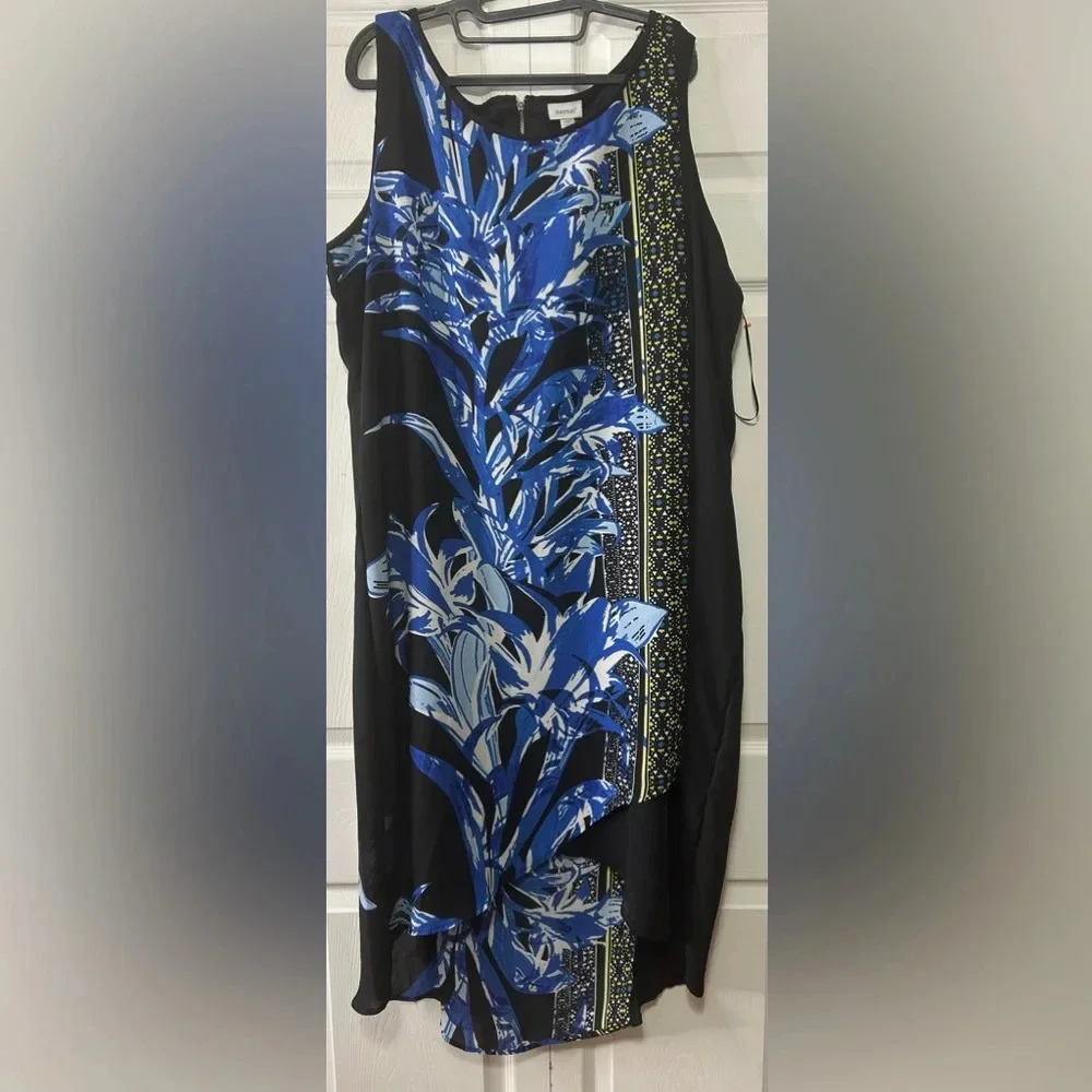 AVENUE MULTI-COLOR FLORAL PRINT SLEEVELESS DRESS SIZE 22/24